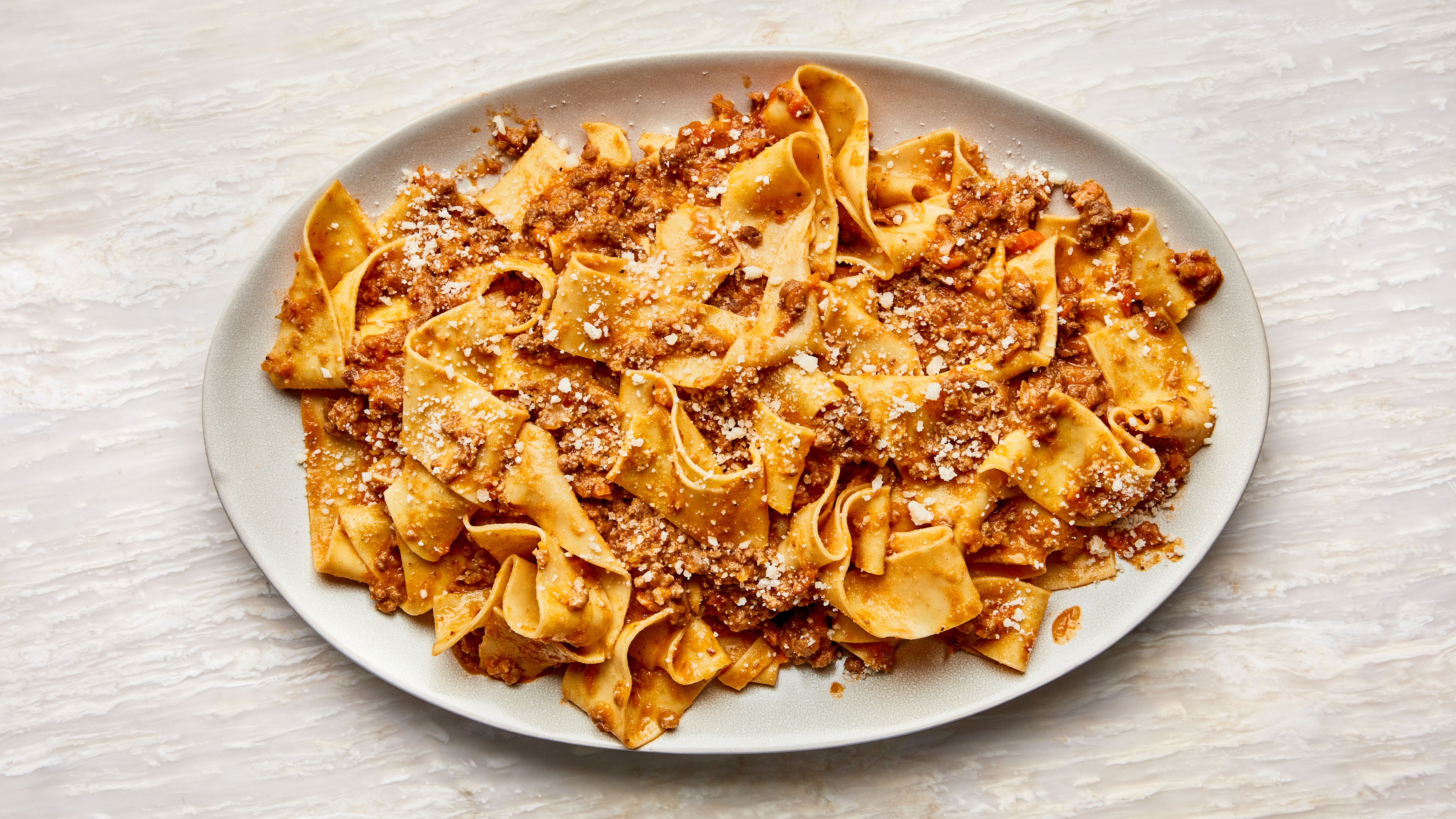 picture of bolognese pasta